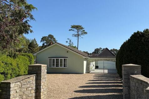 3 bed detached bungalow