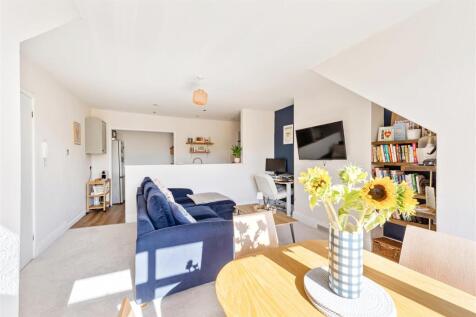 Open Plan Living/Kitchen