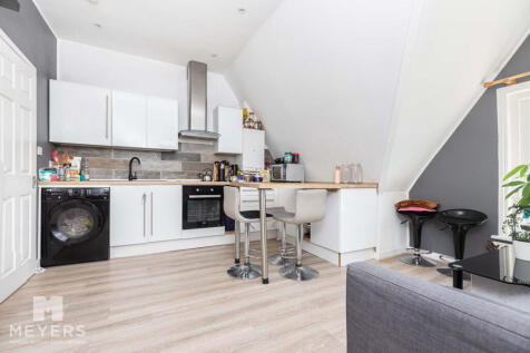 Bournemouth, BH7 - property photo
