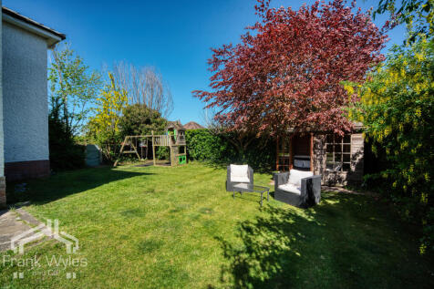 _D754574_hdr