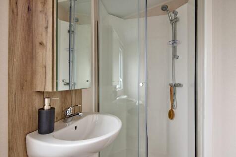 Malton Special Edition Shower Room.jpg