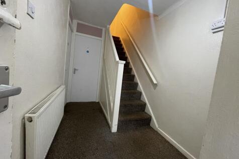Middle Hay Close, Sheffield photo 4