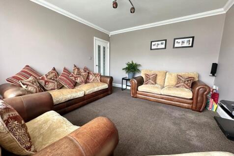 PHOTO-2025-09-07-...