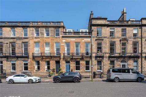35A Manor Place