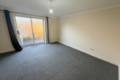 Robert Dukeson Avenue, Newark, Nottinghamshire photo 4