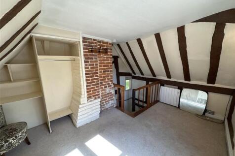 22292996_Bedroom_...