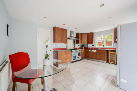 1306142-10-684830...