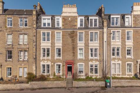 2R 297 Hawkhill Dundee-2.JPG
