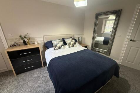 room 2 notts rd.jpeg