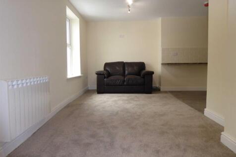 Living Room: