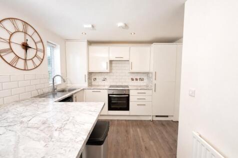 Mount Road, Manchester, Greater Manchester, M19 photo 4