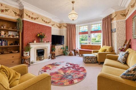 living room .jpg