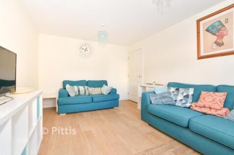 Lounge/ Dining Room