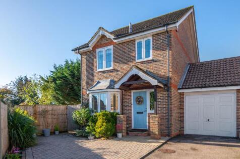 Redhill, RH1 - property photo