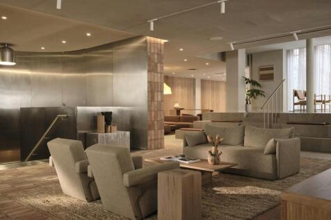 CH lounge.jpg