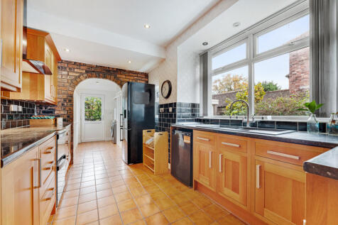 15 BROOMFIELDS-12.jpg