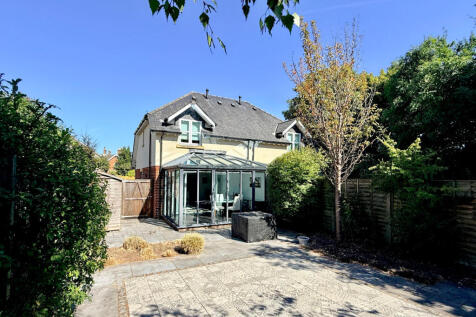 Hunters Lodge (18)