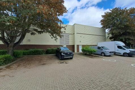 Unit 4a Avant Business Centre - External (3).jpg