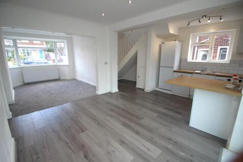 Crossfield Street, Bury, BL9 photo 5
