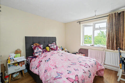 Winchfield Close, Southampton photo 5
