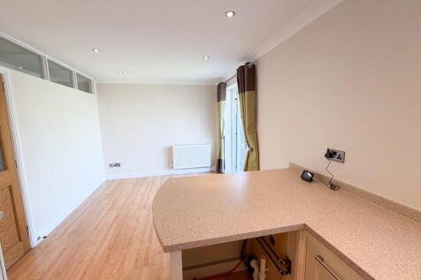 Brown Avenue, Nantwich photo 4