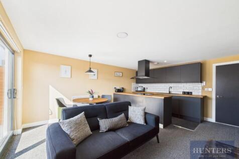 Kitchen / Living Room