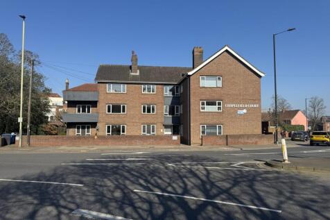 3-bed flat on Chapelfield Court, Norwich, NR2 1NZ, £1,290/mo