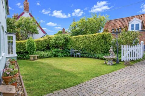front garden.jpg