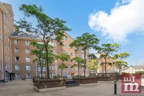Hera Court