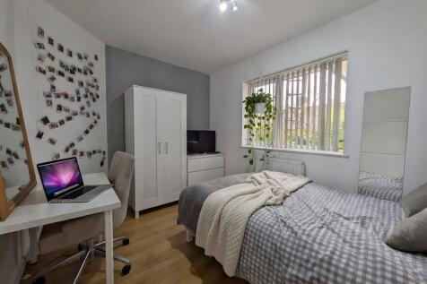 Calver Close, Nottingham photo 4