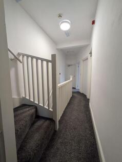 Harlaxton Drive, Nottingham photo 5