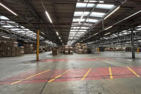 Heavy Industrial to rent Image 3