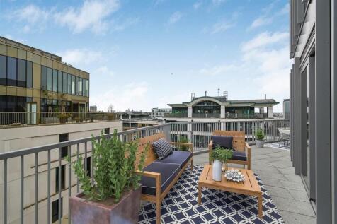 property in Warwick Lane, 
Kensington, W14