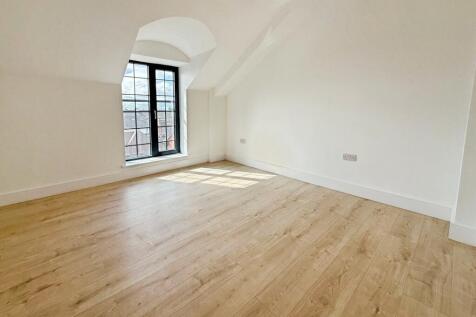 Upper Bond Street, Hinckley, LE10 photo 5