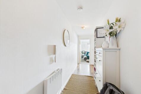 CAM01835G0-PR0235...