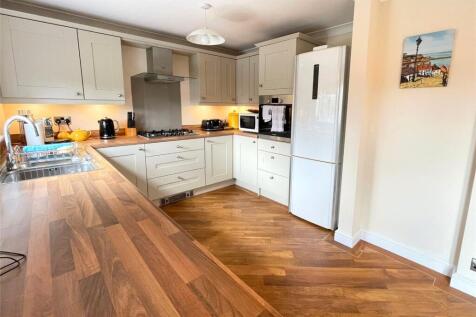Mill Court, Ruswarp, Whitby, YO21 photo 5