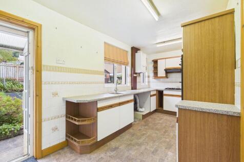 Hillside Crescent, Skipton, BD23 photo 3