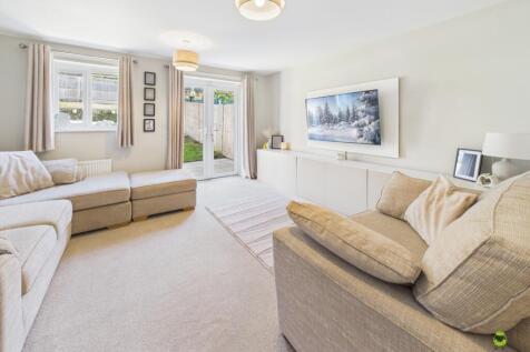 Presented by Clinton at EweMove Bexleyheath and Da