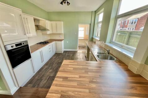 Kitchen Area.jpg