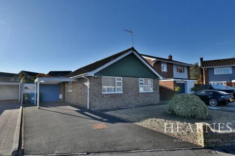 Bournemouth, BH11 - property photo