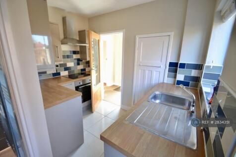 Westfields Road, Corby, NN17 photo 5