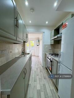 Turner Road, Edgware, HA8 photo 3