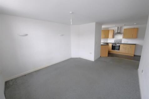 Lounge/Kitchen