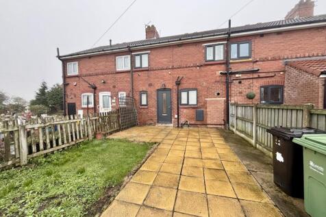 Leeds, LS25 - property photo