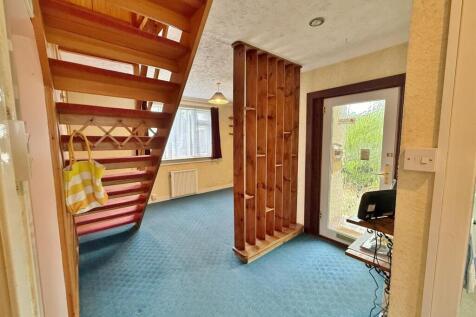 Entrance hallway and study area