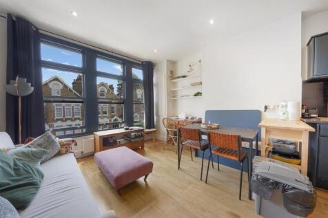 18 Halesworth Road - V2FmzH67bUtnKs6h5IEI.jpg