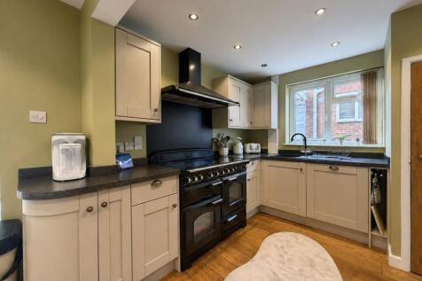 Neithrop Avenue, Banbury, Oxfordshire photo 4