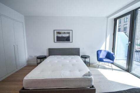John Cabot House, Clipper Street, Royal Wharf, London, E16 photo 5