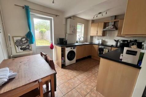Centurion Close, Chippenham photo 4