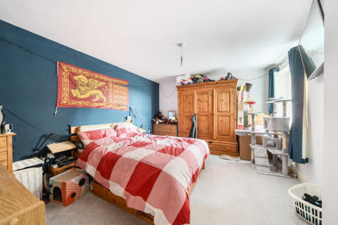 1331102-15-68875b...